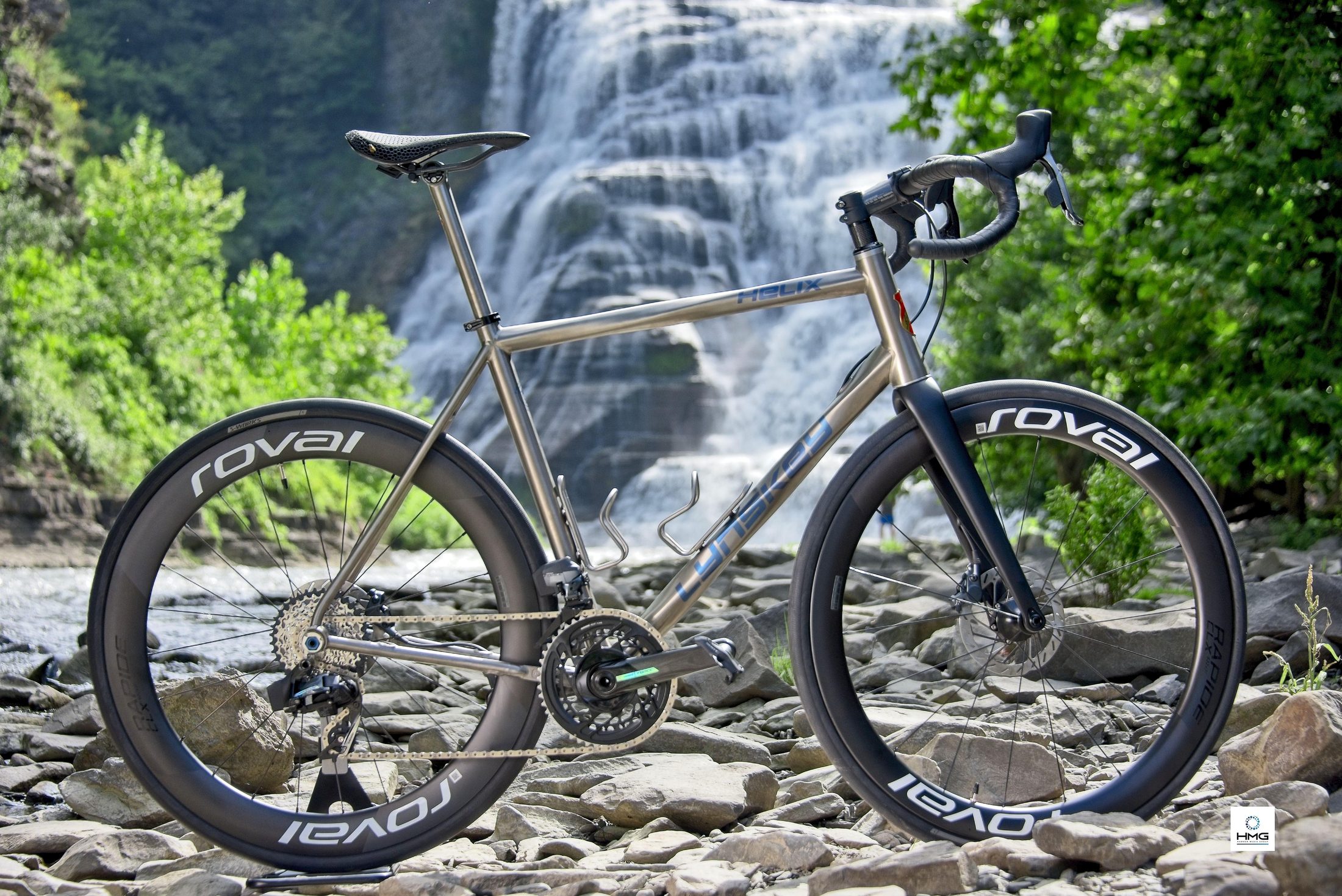 Gorges Cycles custom bike, waterfall backdrop
